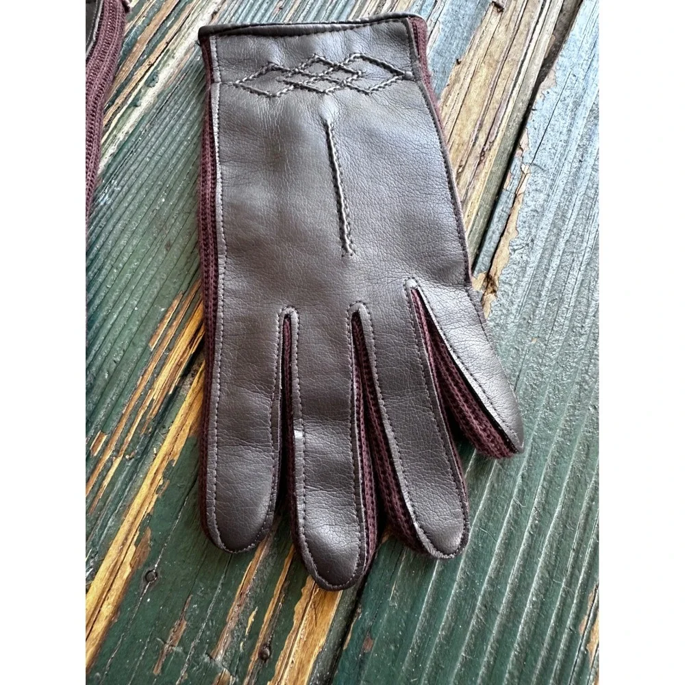 Vintage Brown Vinyl and Burgundy Knit Lined Gloves Ladies Size B RN 50425